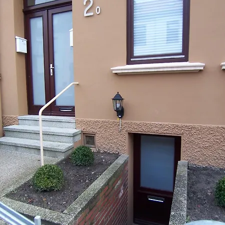 公寓 Terrassenwohnung 1,5 Zi Mit Garten